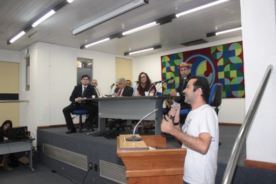 25-7-13_JG REVINDICAÇÃO DOS ESTUDANTES NO JOÃO EUDES (7)