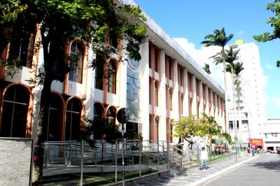 FRENTE DA ASSEMBLEIA (1)