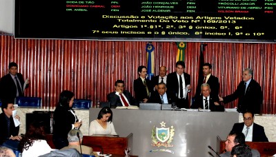 14-8-13_JG_Sessao_Votação (6)