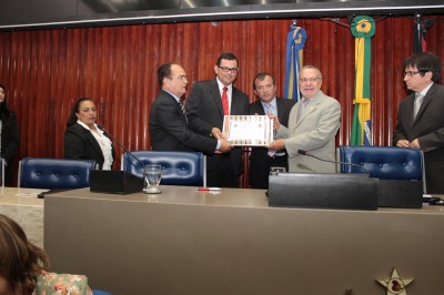 20-8-13_AC TÍTULO DE CIDADÃO-PB AO SR. ALOIMAR JOSÉ DA SILVA (47)