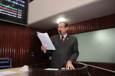 21-8-13_AM SESSÃO EM VOTAÇÃO (22)