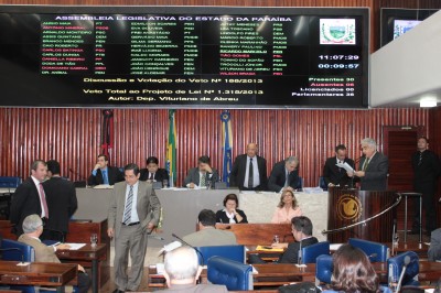 4-9-13_AM SESSÃO EM VOTAÇÃO (112)