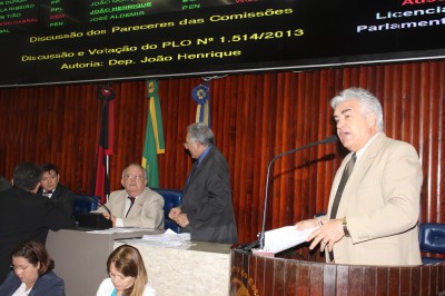 1-10-13_JG SESSÃO EM VOTAÇÃO (18)