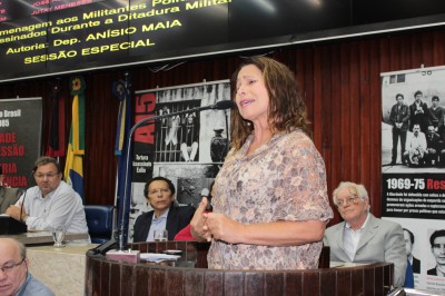 NAUGIA MARIA-FILHA DE UM ASSASSINADO NA DITADURA MILITAR (18)