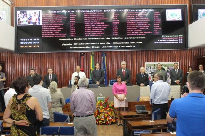 7-11-13_JG  ENTREGA DE MEDALHA(RADIALISTA-CLEMILDO BRUNET) (39)