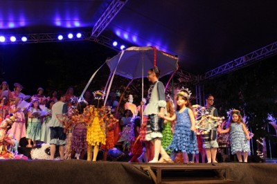 18-12_JG_Auto de Natal (2) (800x533) (640x426)