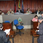 CCJ rejeita três vetos do governador e aprova 11 matérias