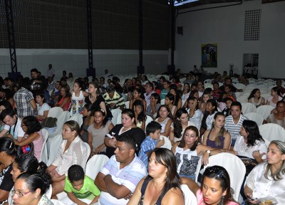 ©nyll pereira - festa na creche da alpb 02 - 16122013