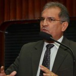 Deputados discutem sobre reabertura de delegacias e realização de audiência pública