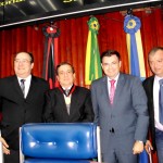 ALPB entrega Medalha Augusto dos Anjos ao médico e escritor Astênio Fernandes