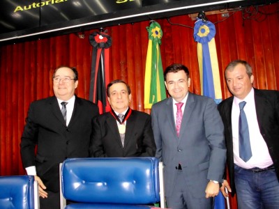 12-11-14_JG ENTREGA DE MEDALHA (32)