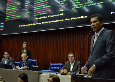 08.04.15 sessao especial potencialidades estrategicas da paraiba©roberto guedes (12)