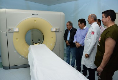17.07.15 gov. adriano_visita hosp. trauma camp. grande ©roberto guedes (63)