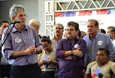 17.08.15 inauguracao escola tec. mangabeira © roberto guedes (210)