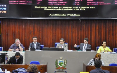 02.09.15 -Debate sobre papel da UEPB no Desenv. Pb- ©nyll pereira (6) cópia
