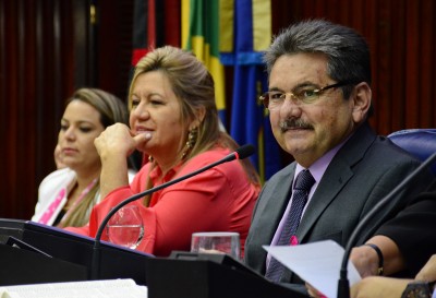 07.10.15 campanha outubro rosa © roberto guedes (23)