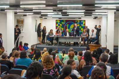 26.11.15 - Audiência debate questão da moradia popular - ©nyll pereira-3