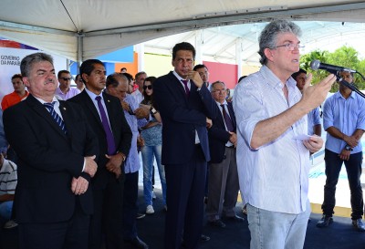 10.12.15_centro aquatico_raniery barbosa © roberto guedes (225)