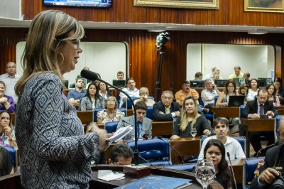 26022016 - Medalha Epitácio Pessoa para Dra. Adriana Melo - 25