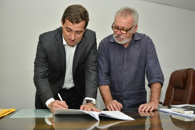 04.05.17 assinatura contrato de reforma © roberto guedes (25)