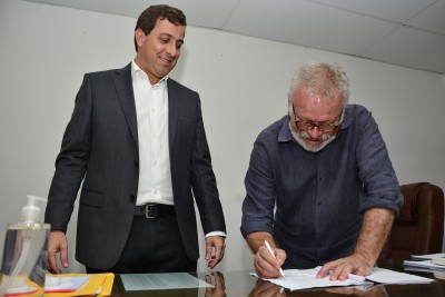 04.05.17 assinatura contrato de reforma © roberto guedes (34)