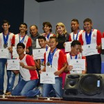 Assembleia concede votos de aplausos a 350 estudantes