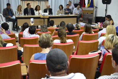 14.03.18 debate saude (67)
