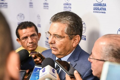 Adriano-Galdino