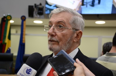 simao-almeida-pres-da-junta-comercial_foto-walter-rafae-1