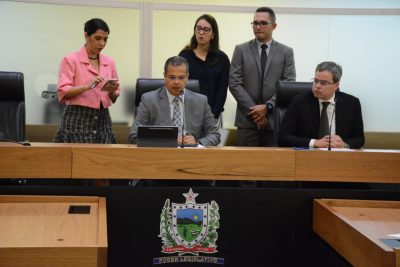 Comissão de Orçamento aprova tramitação da LOA 2025