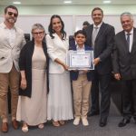 ALPB entrega título de cidadã paraibana à promotora de Justiça, Fabiana Alves Mueller