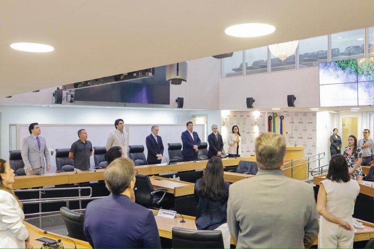 ALPB homenageia incentivadores do golfe na Paraíba