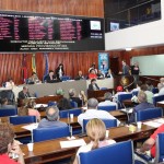 Sessão especial comemora Dia do Trabalhador
