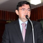Projeto obriga entrega de relatório sobre viagem oficial