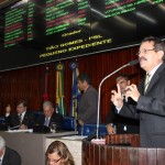 ALPB aprova medalha Mérito Legislativo para o senador Cássio