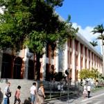 Assembleia forma comissão representativa do recesso