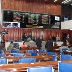 Deputados que faltaram a sessão desta quarta terão ponto cortado