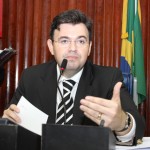 Sessão especial discute gastos do Governo com mobiliário escolar