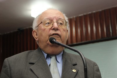 Carlos Dunga solicita implantação de campus da UEPB em quatro cidades