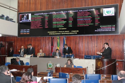 Deputados criticam falta de políticas públicas na saúde e na agricultura
