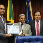 12-12-13_JG ENTREGA DE TÍTULO DE CIDADÃO-CLÁUDIO EVRESON DE LIMA (63)