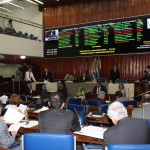 19-11-13_AM PEQUENO EXPEDIENTE (124)
