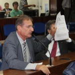Líder do Governo quer comissão suprapartidária para ir a Brasília buscar soluções para a Saúde