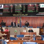 Deputados discursam sobre saúde, violência e ordenação de despesas do Estado