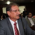 Líder do governo apela a prefeito para melhorar caos no trânsito de João Pessoa