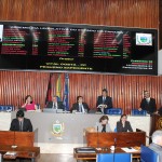 4-12-13_AM PEQ. EXPEDIENTE (8)