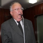 Projeto de Carlos Dunga prevê obrigatoriedade de lacre nas latas de bebidas