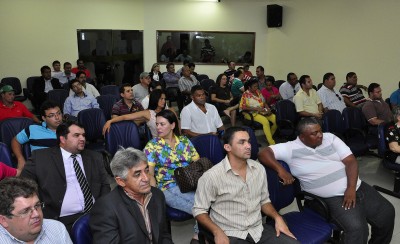 Assembleia assina convênios com 24 cidades na Câmara de Guarabira