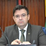 Comissão aprova quatro matérias e inicia análise de contas do Executivo