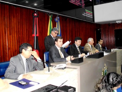 Comissão aprova empréstimo do Executivo e outras três matérias